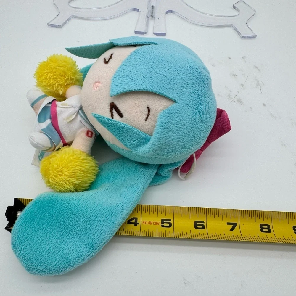 Hatsune Miku Cute Plush Toy: Cheering With Pom Poms